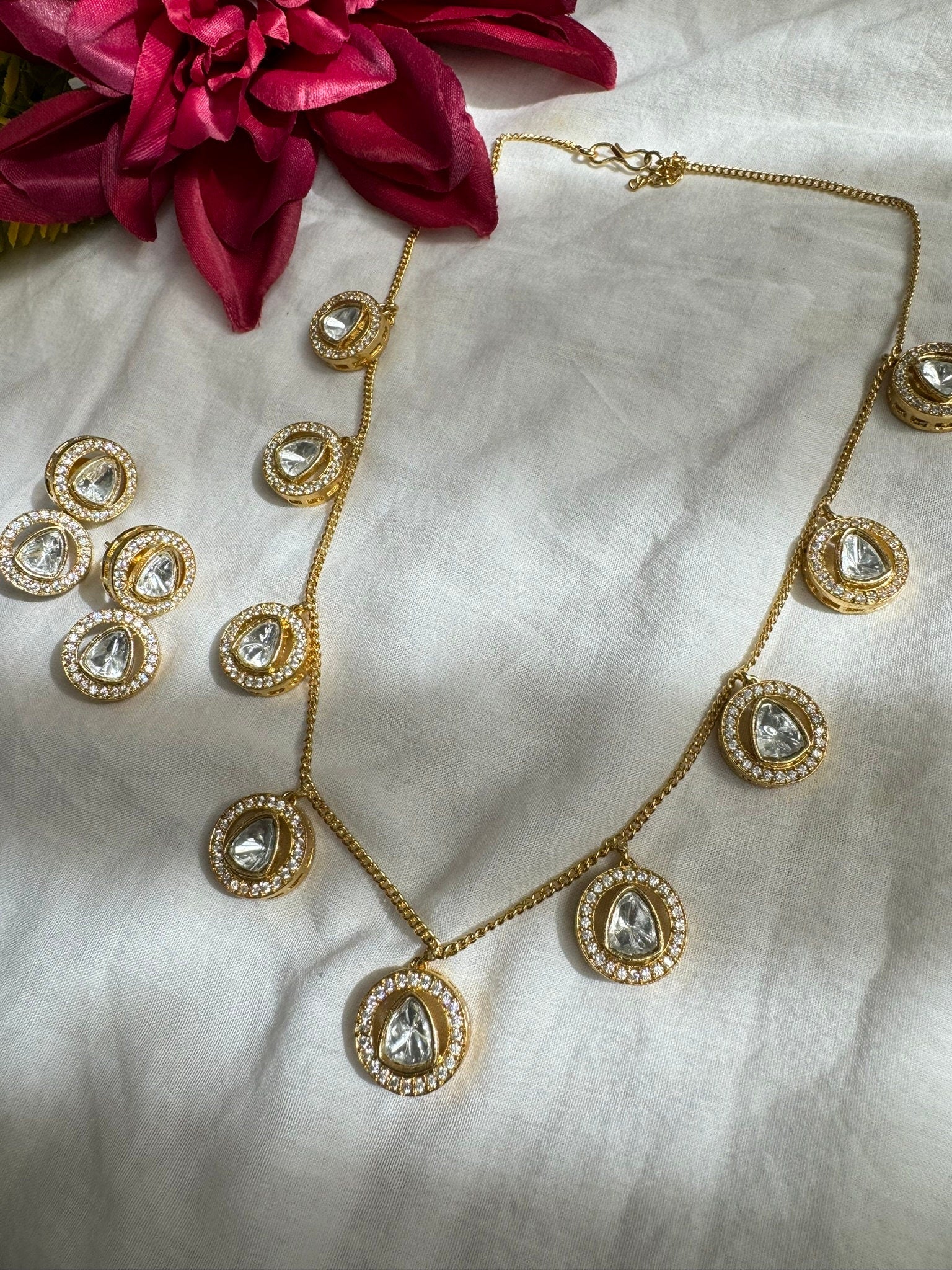 Premium Qlty Uncut moissanite Kundan, CZ Charms Sleek Necklace with earrings/Indian jewelry/silver foil back/Premium Kundan/Bridesmaids gift