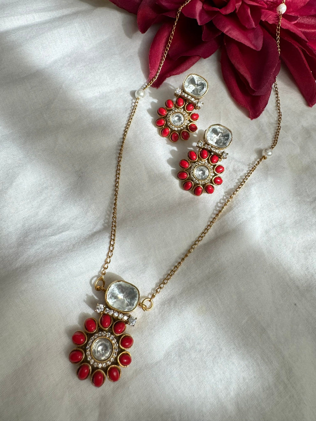 Premium Uncut moissanite Kundan, Semi-precious stones, CZ pendant stud set/Indian jewelry/silver foil back/Premium Kundan/Bridesmaids gift