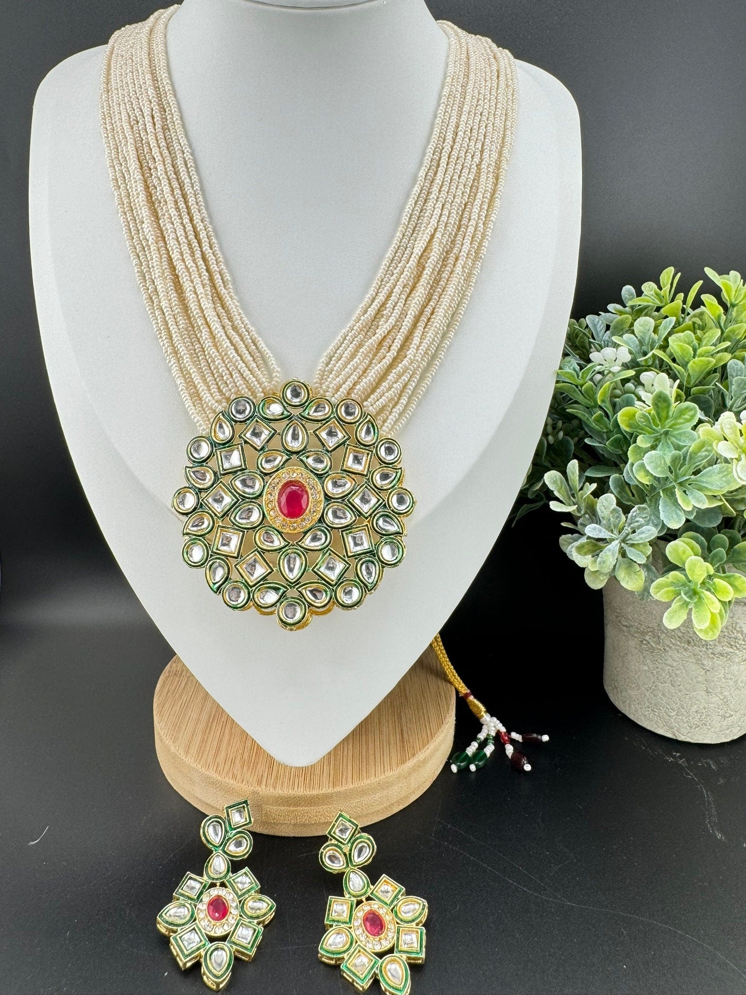 Kundan in small pearls Long Necklace set with earring and Dori/Indian jewelry/Minakari back/Kundan set/Bridesmaids gift/Indo Western/mala