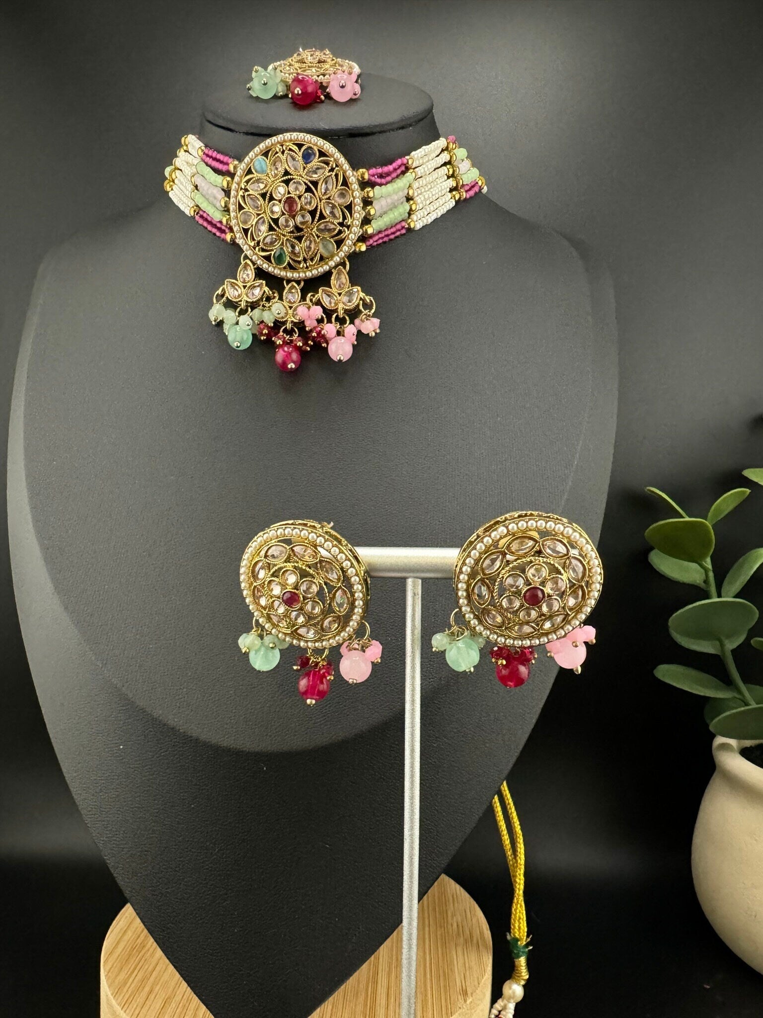 Premium Pastel color Reverse AD Mehndi Polish choker Necklace set with stud earring and Tika/Indian jewelry/Bridesmaids gift/semi-bridal