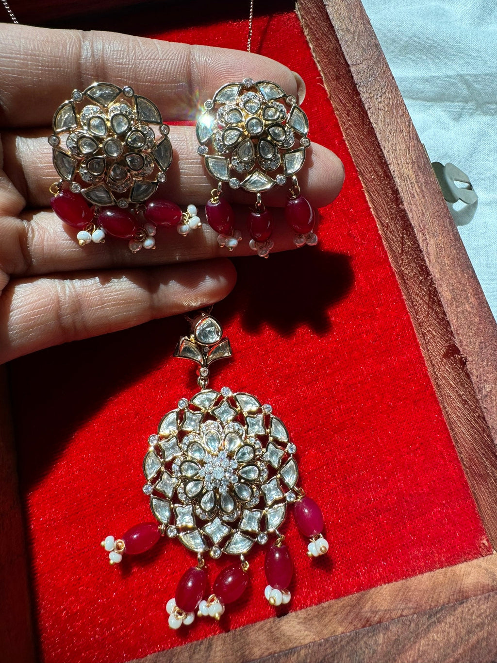 Tyaani Inspired Premium quality moissanite Kundan, CZ pendant set with chain/Indian jewelry/silver foil back/Premium Kundan/Bridesmaids gift