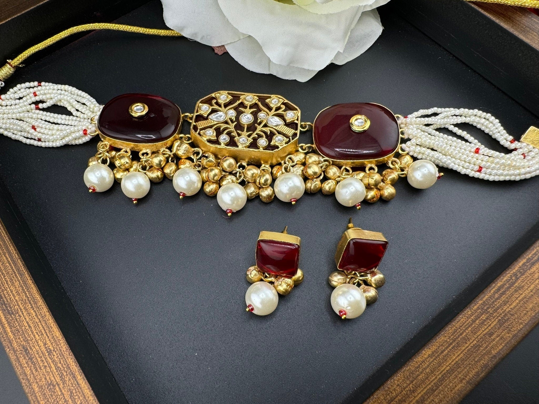 Premium Quality Amrapali fusion kundan statement choker Necklace set with earrings in Moissanite Kundan Inlay work Gungroo on natural stones