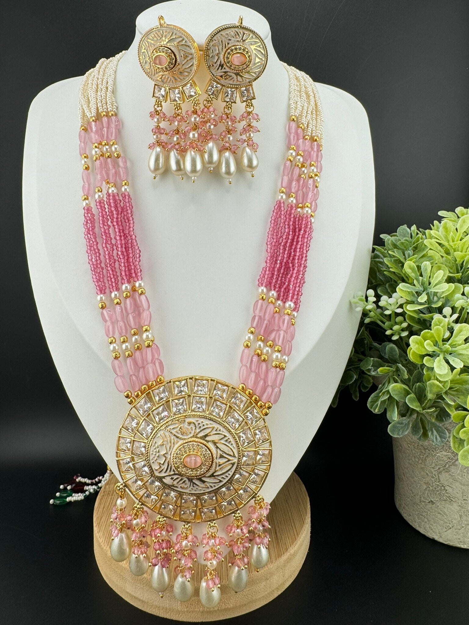 Premium Quality Pink High gloss Minakari Moissanite Kundan Pearls onyx beads Rani Haar/long Necklace set in Moissanite Kundan with earrings