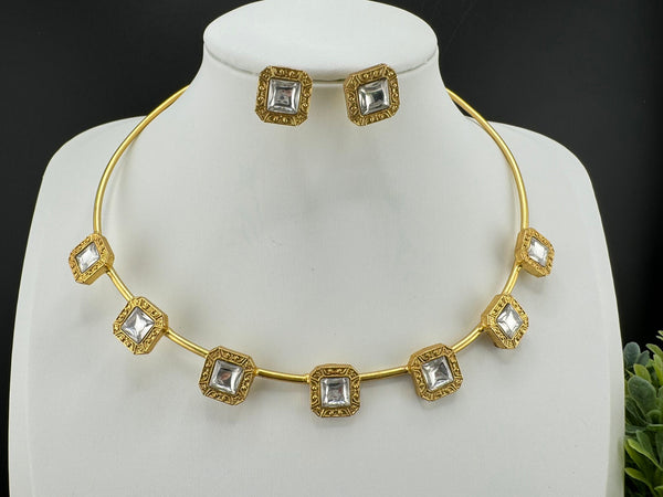 Premium Quality Moissanite Kundan Matt Gold Hasli Necklace with studs earring/Indian jewelry/Sleek Necklace set/Bridesmaids gift/western set