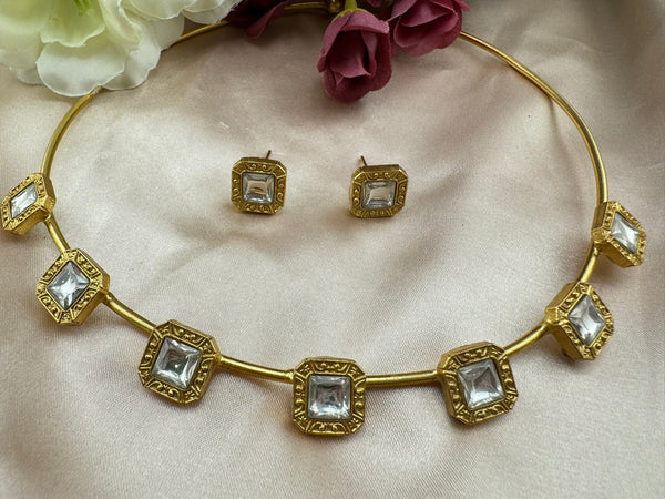 Premium Quality Moissanite Kundan Matt Gold Hasli Necklace with studs earring/Indian jewelry/Sleek Necklace set/Bridesmaids gift/western set