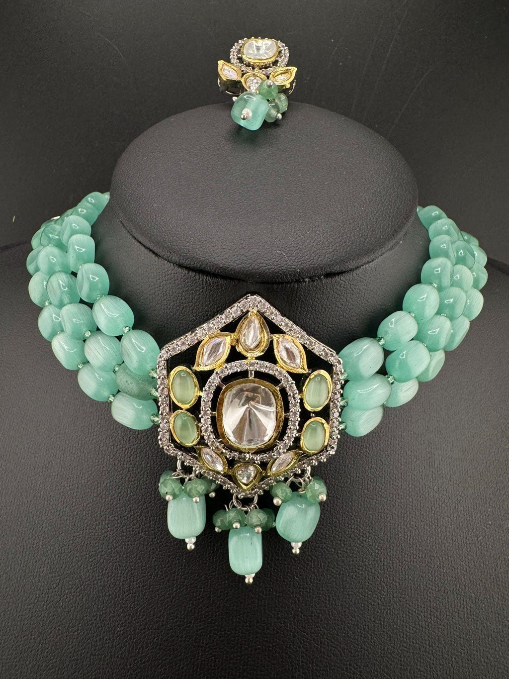 Tyaani Inspired Premium Fusion necklace with HQ Kundan, onyx beads and natural stones