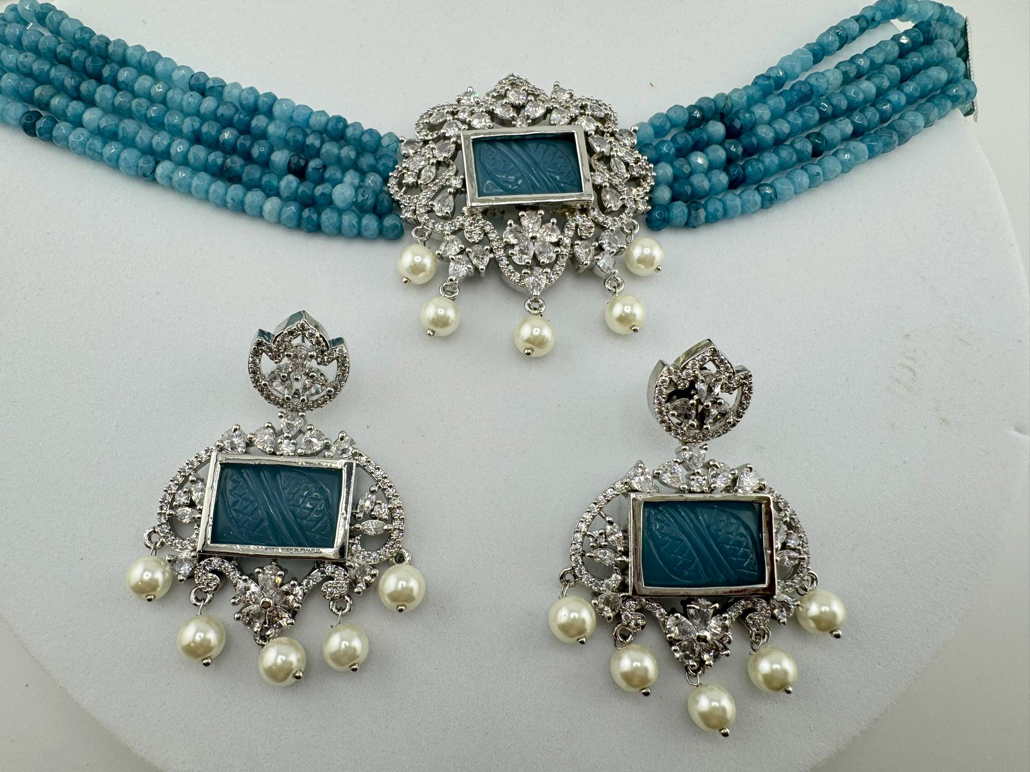 Premium fusion Choker necklace set with CZ pendant, carved stones and Onyx Hydro beads