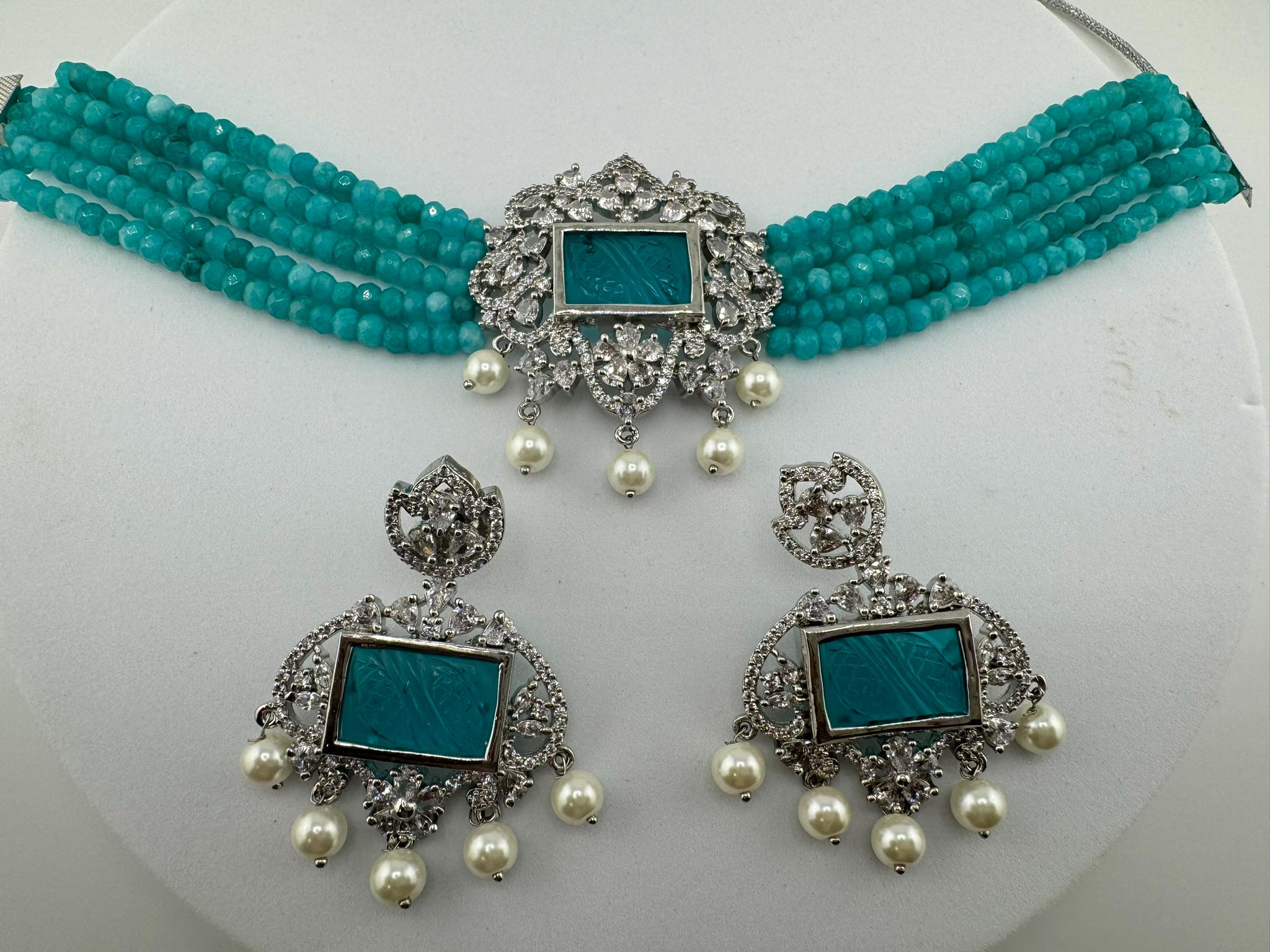 Premium fusion Choker necklace set with CZ pendant, carved stones and Onyx Hydro beads