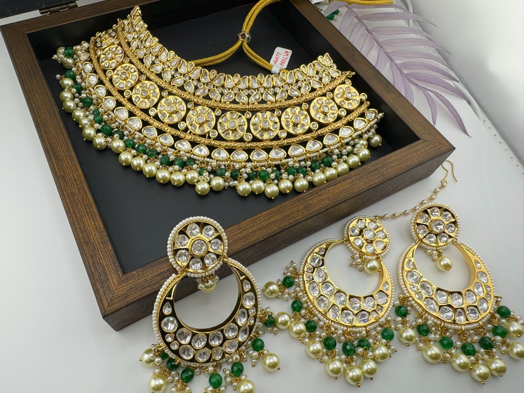BRIDAL Tyaani Kundan Inspired Premium High gloss Broad Bridal necklace set with earring and Tika