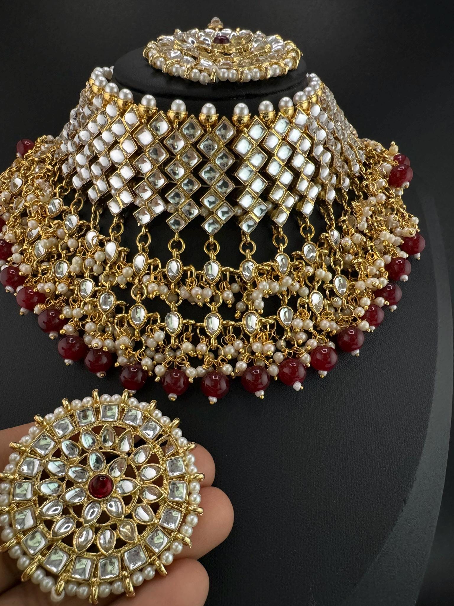 Kundan Bridal Necklace Set with Oversized Suds and Tikka