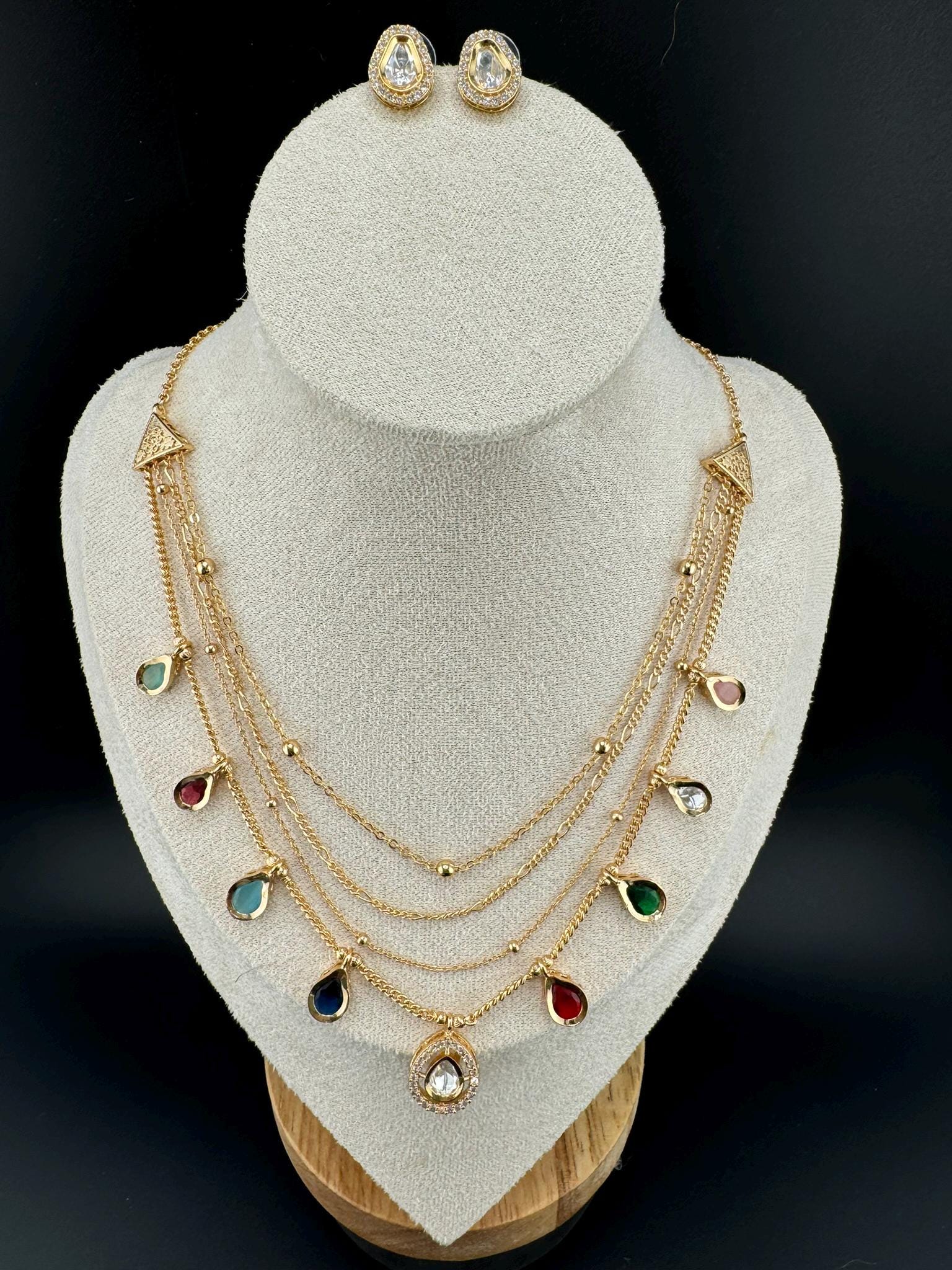 Premium Quality Multi Layer gold chains with Kundan flexible Necklace set with studs earring/Indian jewelry/Sleek Necklace set