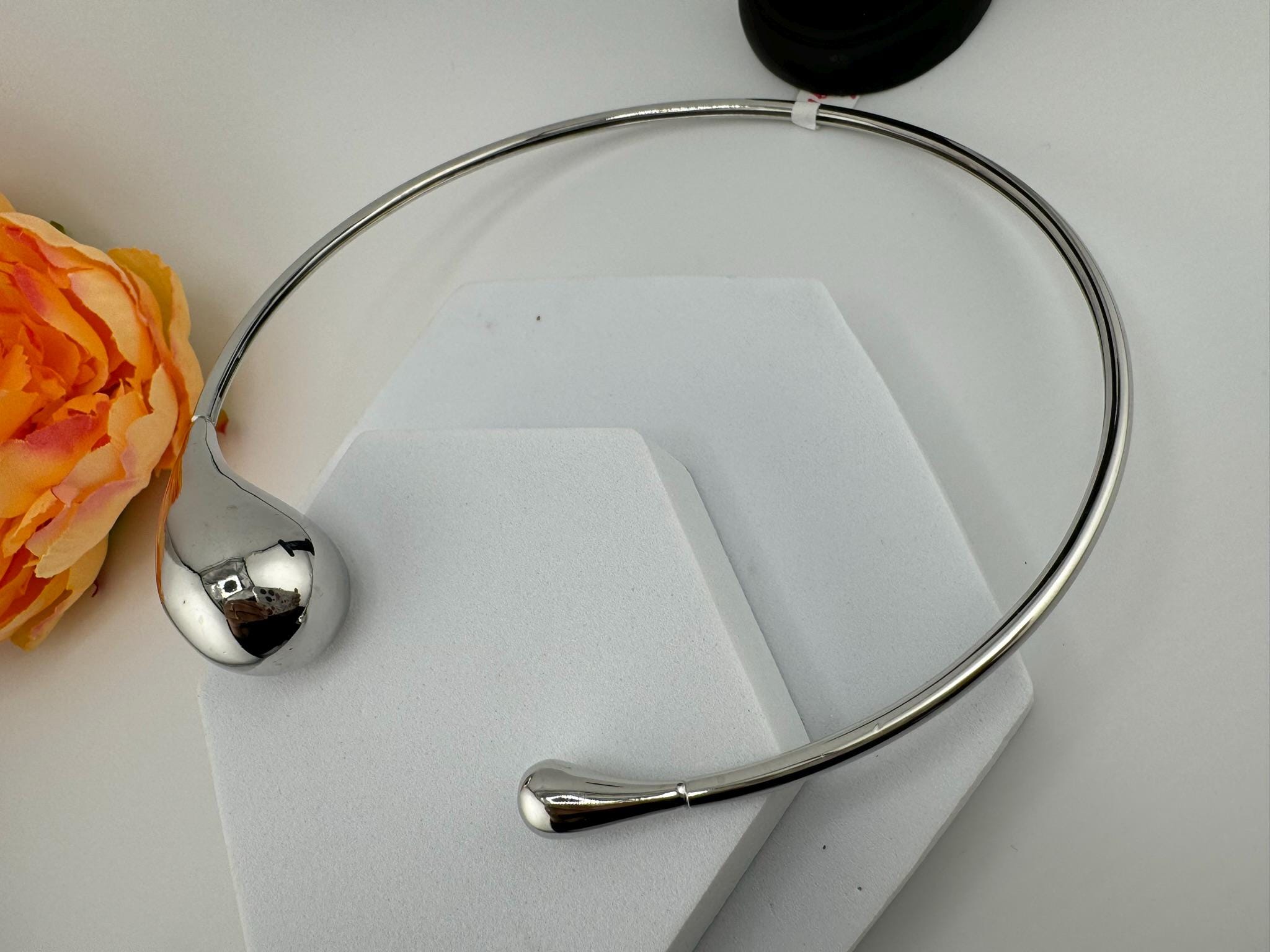 Premium Quality Shiney Silver Hasli Necklace only/Drop design necklace/Designer inspired/Indian jewelry/Sleek Necklace/everyday wear