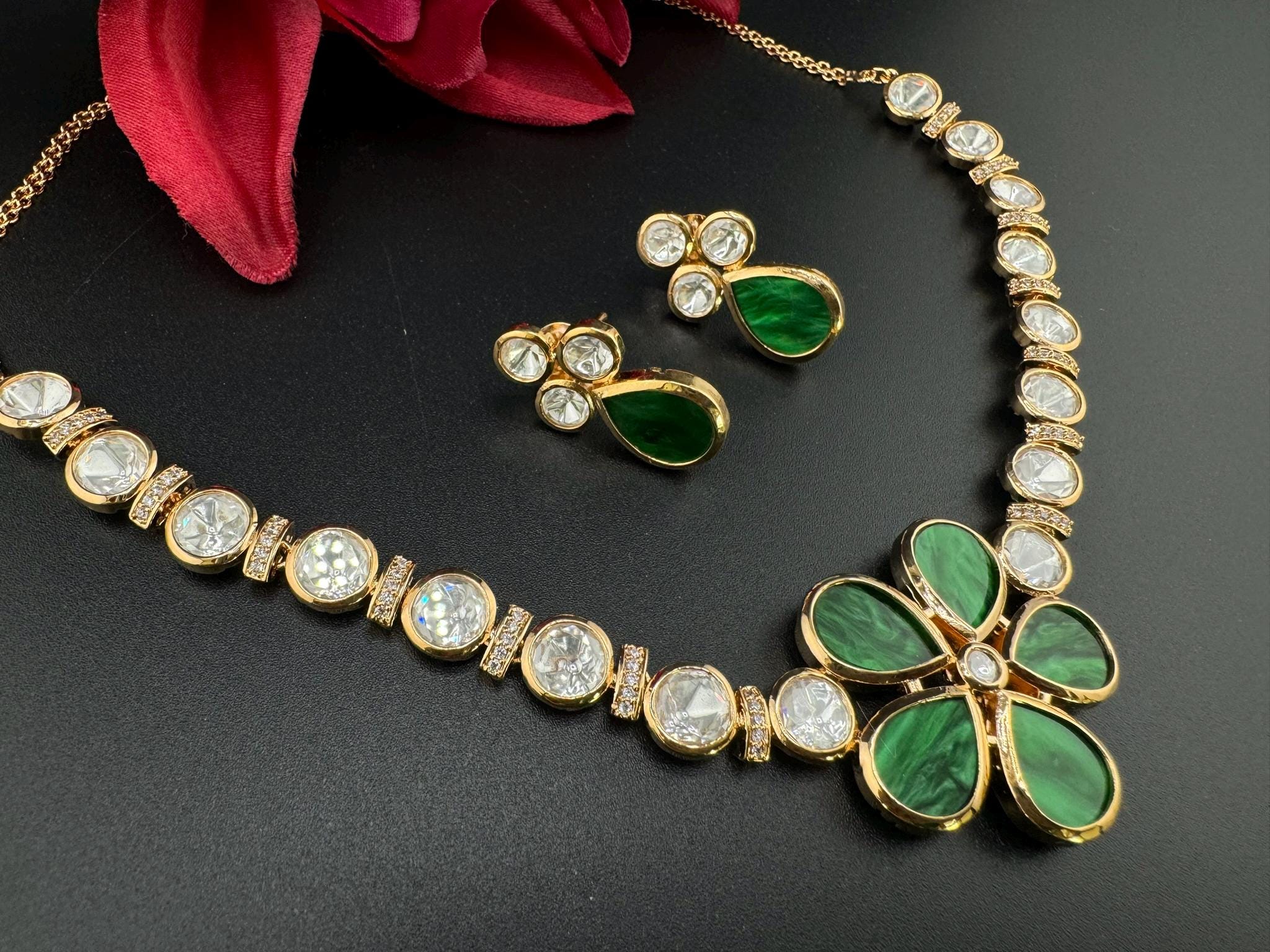 Premium Tyaani inspired Designer Necklace set with Mother Of Pearls and Moissanite Kundan