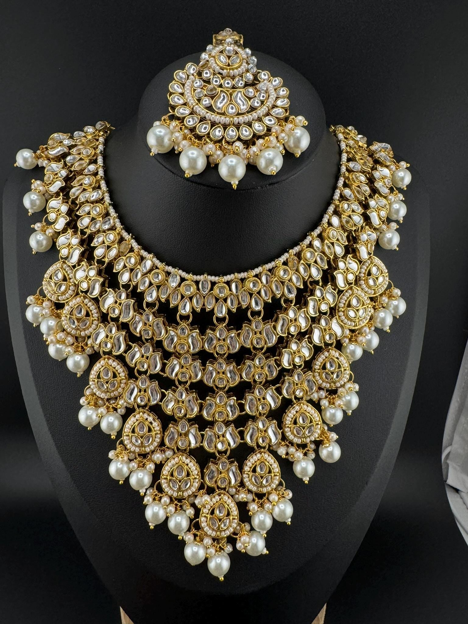 Kundan White Bridal Necklace Set/High Quality Kundan set/Bridal necklace set with Jhumka and Tika/Bridal Jewelry/Indian Bridal set/Statement