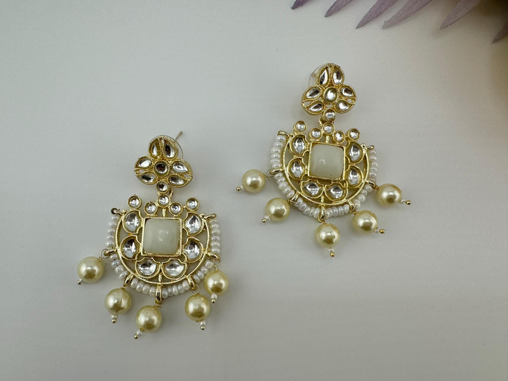 Uncut Kundan Jhumka, stone and pearls/Chandbali earring/Indian Earrings/Bridal Earring/Traditional earring/Statement earring/wedding jewelry