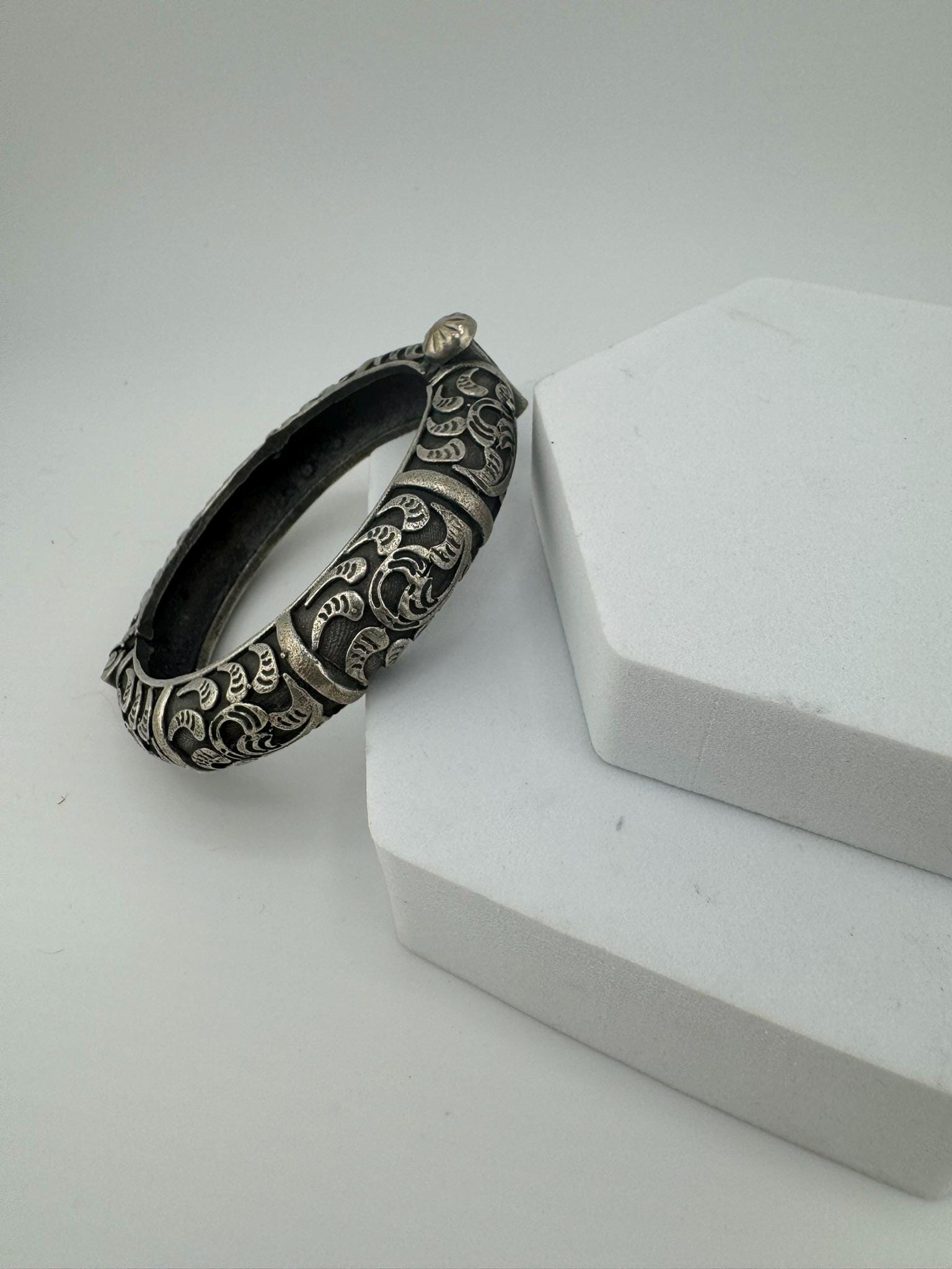 Openable Oxidized German Silver Designer Single bangle/Unique Bangle/Indian Jewelry/Statement Bangle/Oxidized Heavy Bangle/One bangle only