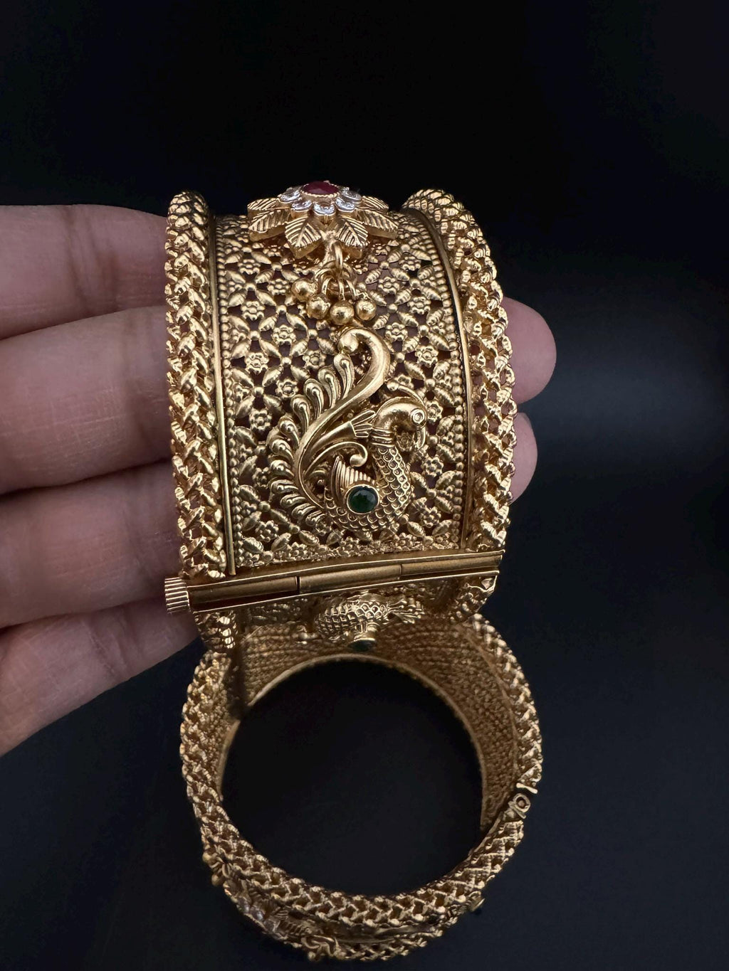 Amrapali inspired Designer bangles set, Openable Matt Gold Broad bangle set size-2.4"