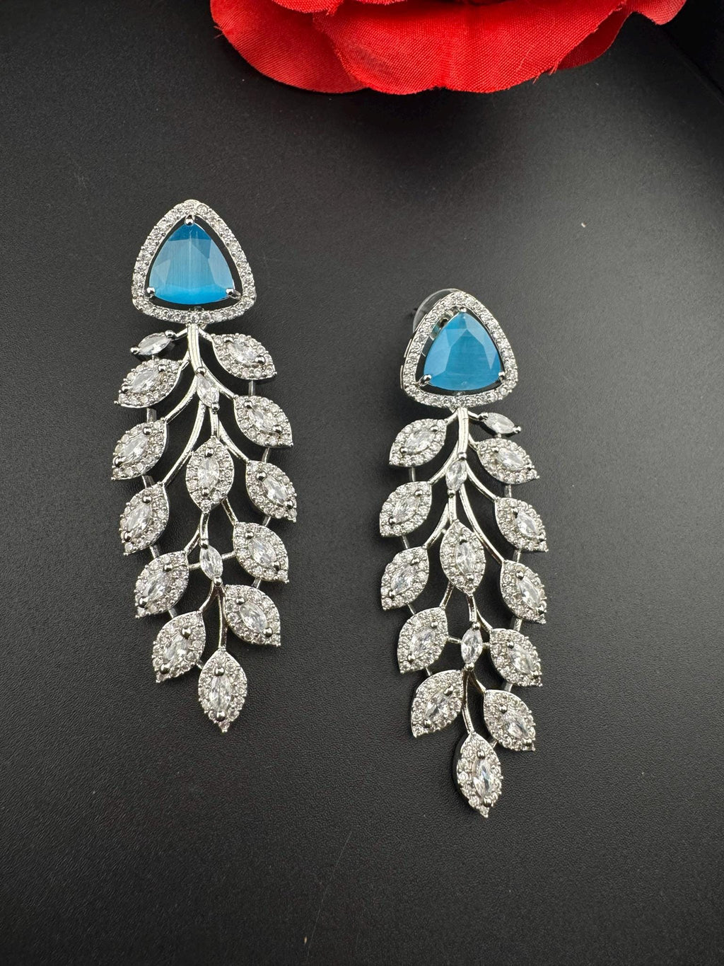 Leaf style Premium Cubic Zirconia, Crystal, Natural stone in silver color Long earrings