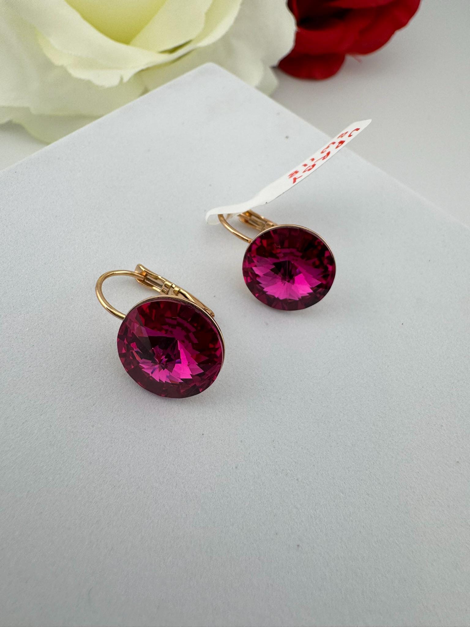 Premium High shine One Swarovski Crystal stone in Gold/Silver