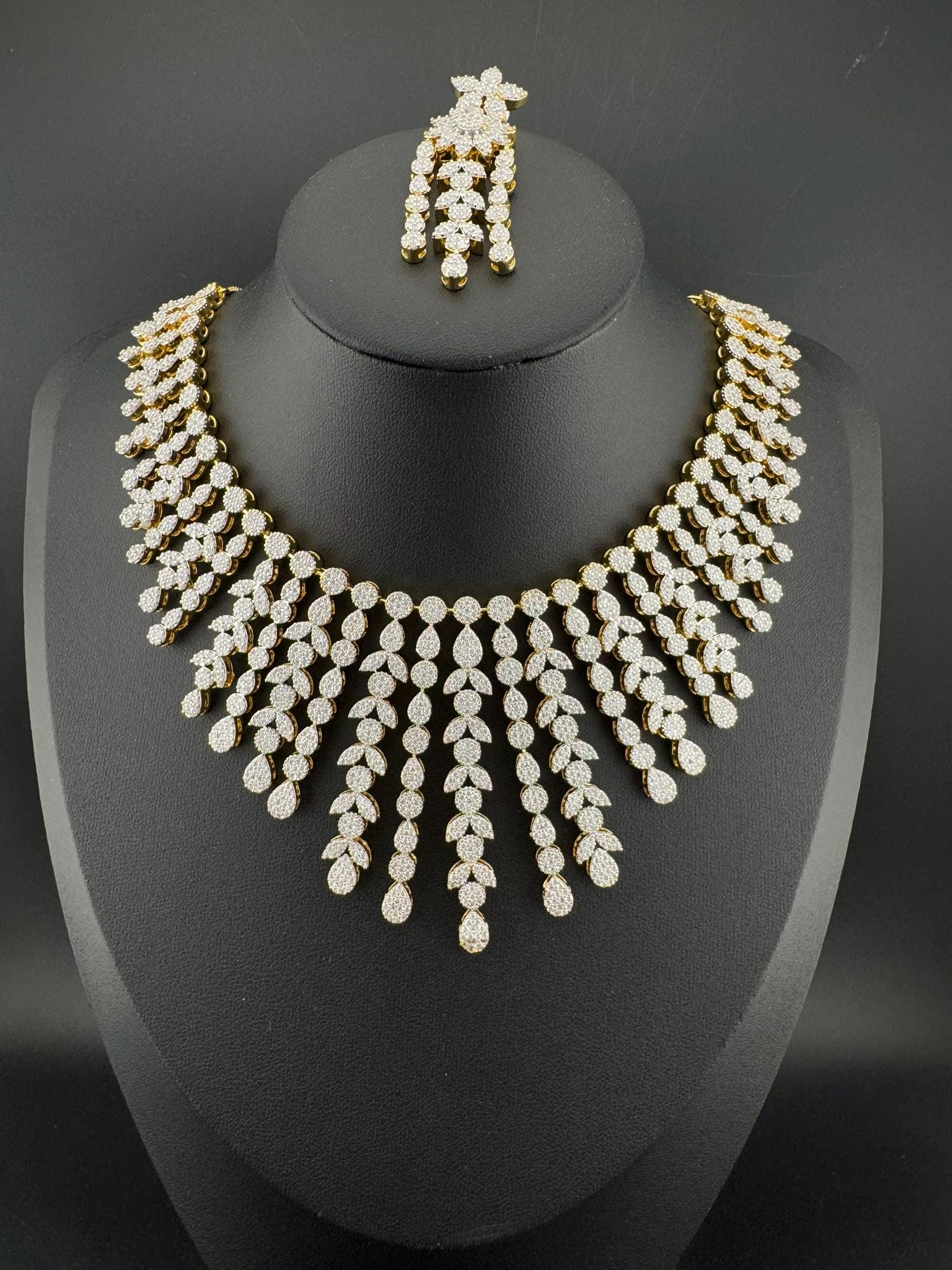 Premium American Diamond, Cubic Zirconia Bridal Collar Necklace with long earrings