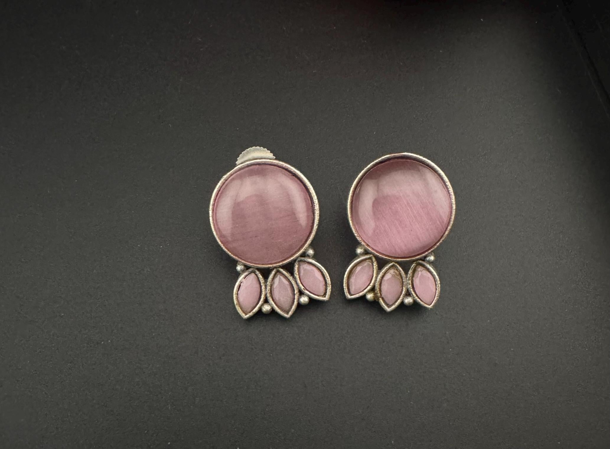 Oxidized German silver, Monalisa Stone studs earring