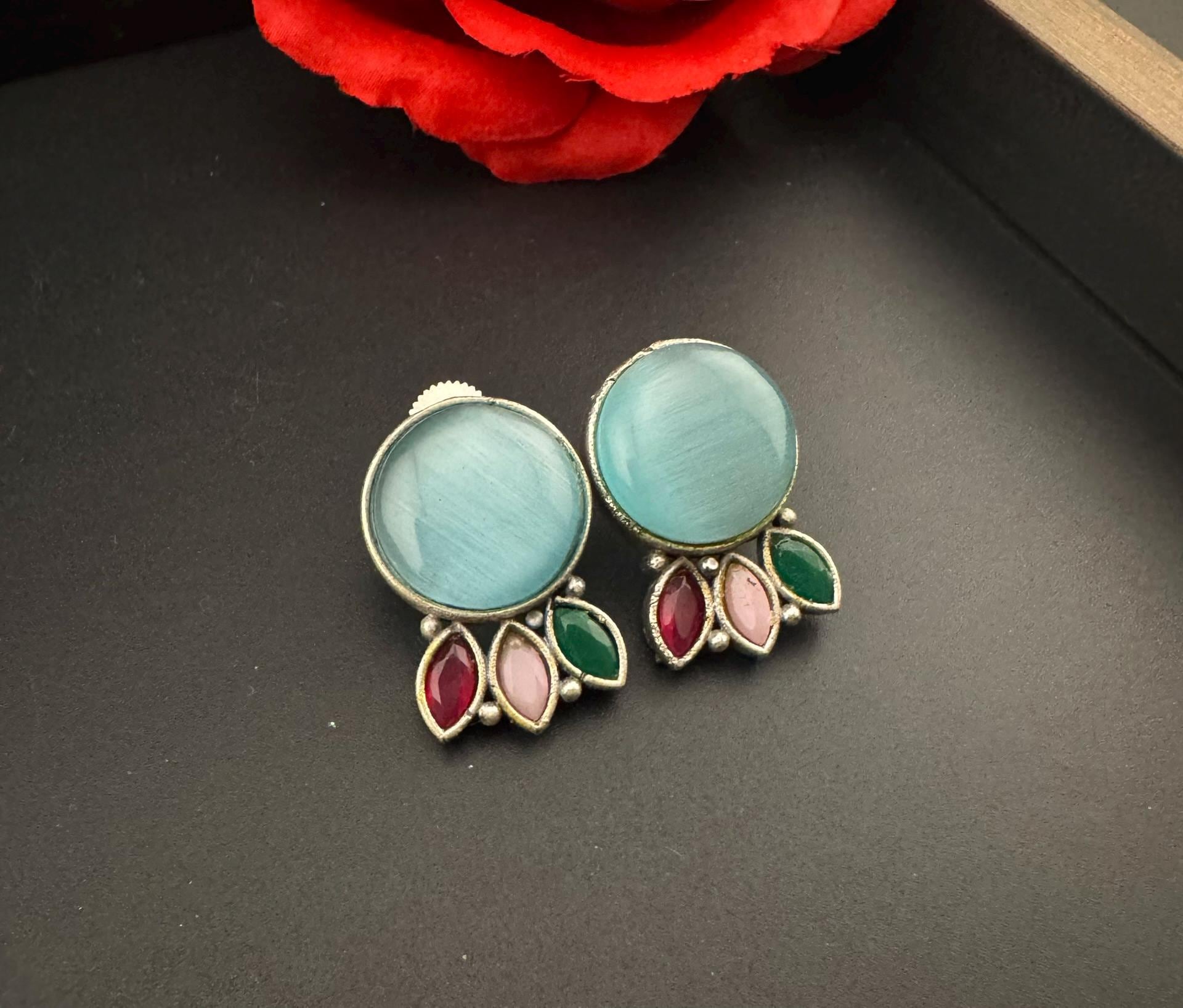 Oxidized German silver, Monalisa Stone studs earring