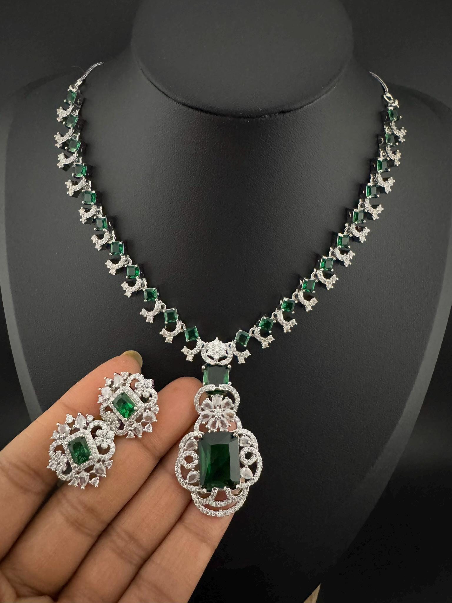 Premium American Diamond, Cubic Zirconia, Silver Polish Green Neeta Ambani Necklace set with studs earring