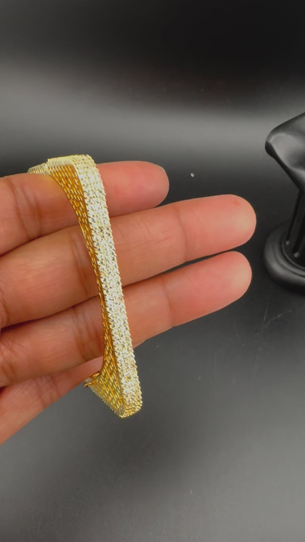 High Quality Square Gold Polish, Cubic Zirconia Openable Bracelet Designer bracelet